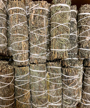 Load image into Gallery viewer, Mugwort Bundles
